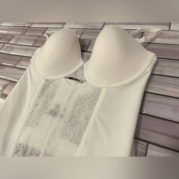 Modern Movement Bustier-Lace Detailing- 34B - Picture 3 of 10